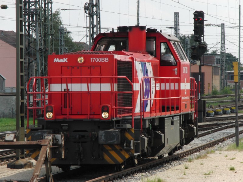 DH 703.jpg